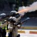 A punta de bombas lacrimógenas la PNB dispersó a ciudadanos en Caracas por incumplir la cuarentena