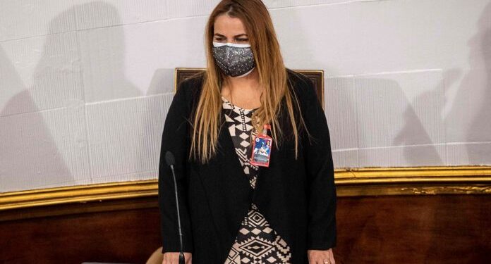 Iris Varela anunció que en un mes comenzará la caza de diputados legítimos