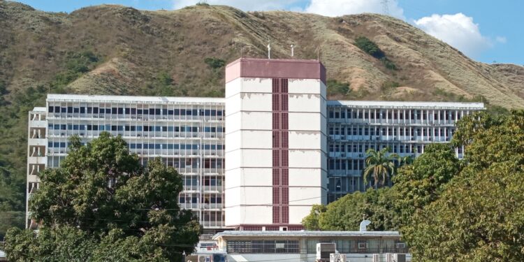 Hospital Central de Maracay solo tenía dos bolsas de sangre en sus reservas