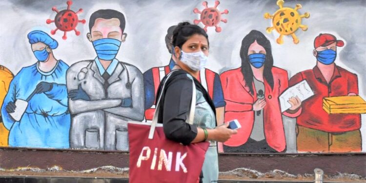 La pandemia deja más de 437.000 contagios y 7.700 fallecidos durante las últimas horas en todo el mundo