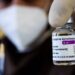 AstraZeneca niega que las vacunas de Italia fueran para Reino Unido y dice que entregará parte a los 27