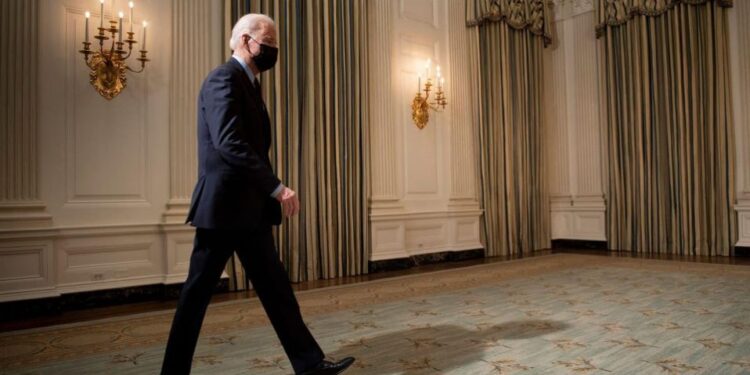 Biden elige a cinco miembros de su gabinete para liderar la recuperación económica