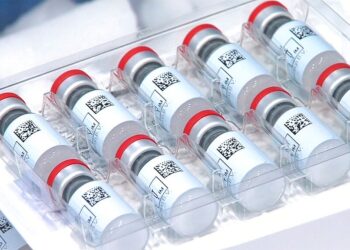 EEUU pone a Johnson y Johnson a cargo de una planta que arruinó 15 millones de dosis de vacuna COVID-19