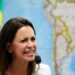 Maria Corina Machado considera que Capriles ya no es oposición