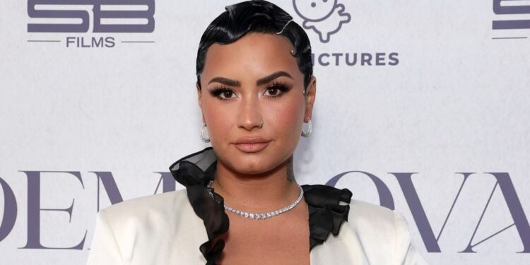 Demi Lovato se declara no binaria