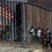 EEUU ha permitido la entrada a 10 mil solicitantes de asilo desde México
