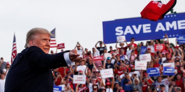 Trump protagoniza un mitin en Ohio y repite sus acusaciones de fraude en las elecciones de EEUU