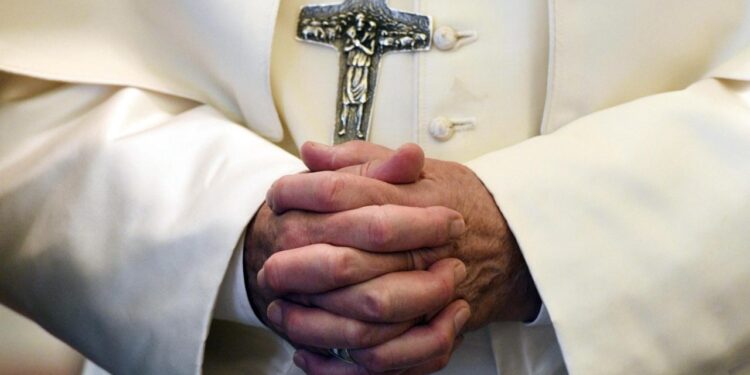 Papa Francisco dijo que la propiedad privada es un “derecho secundario” y criticó a los sindicalistas que se convierten en “pseudopatrones”