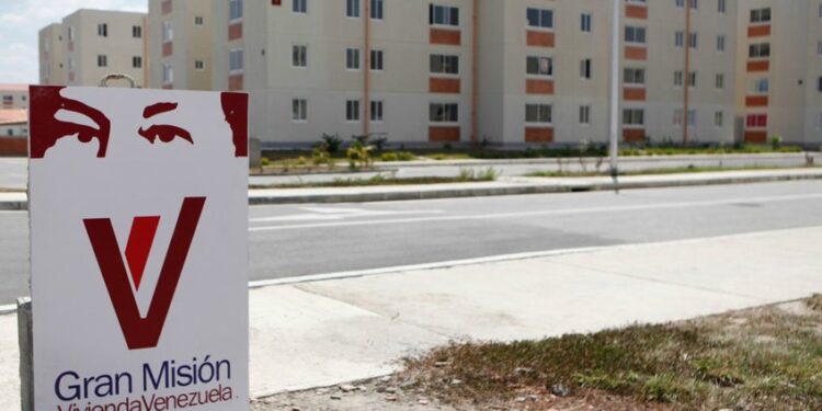 Fracaso de la Gran Misión Vivienda Venezuela se proyecta en ranchos e invasiones