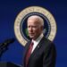 Biden sale a su primera gira fuera de EEUU y firmó orden para revocar la prohibición de Trump a TikTok y WeChat
