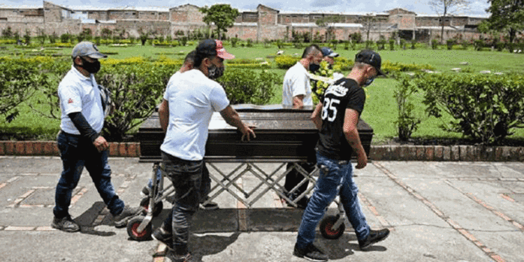 Nueva masacre en Colombia deja tres víctimas