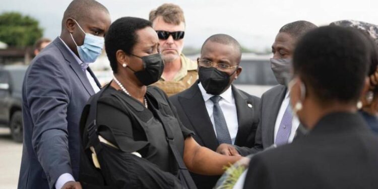 Al menos cuatro heridos en un tiroteo a las afueras del estadio de los Washington Nationals durante un partido
