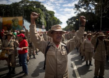 Blanquear el régimen de Nicolás Maduro, por Antonio de la Cruz