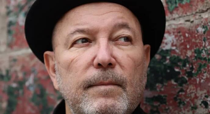 Rubén Blades el escribano de las esquinas, por León Magno Montiel
