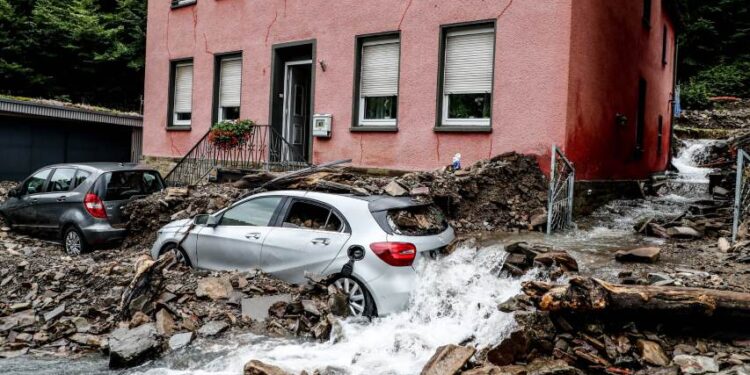Más de 100 muertos por inundaciones en Alemania