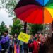 El editor de un libro infantil de temática LGTBI huye de Hungría tras las amenazas que recibía