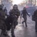 Carabineros detiene a dos miembros de la Comisión Constituyente que participaban en una manifestación