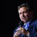 Pandemia pone a prueba el futuro del gobernador de Florida