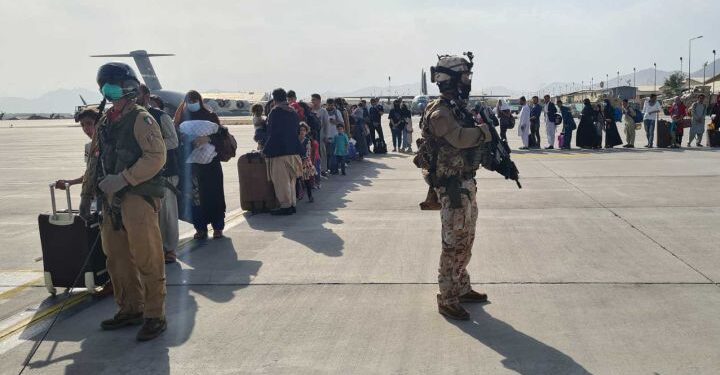 UNICEF y la OMS piden un puente aéreo de emergencia a Kabul para entregar ayuda humanitaria