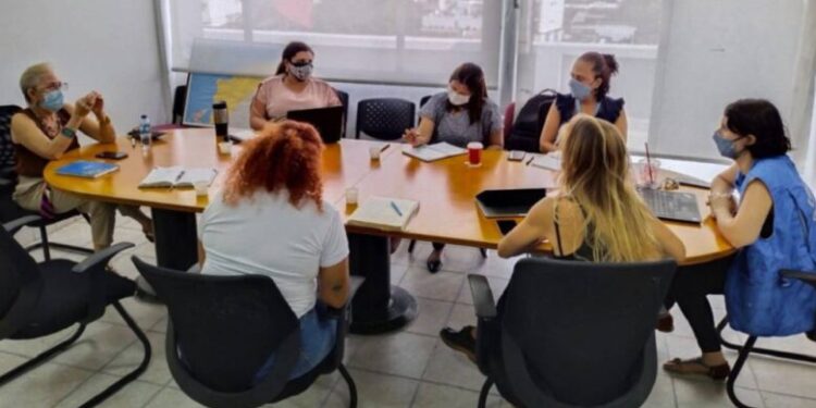 Crece el número de estudiantes venezolanos matriculados en Cartagena