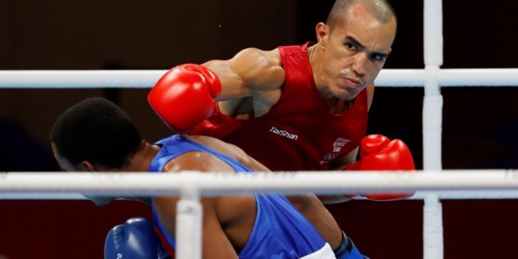 Uruguay acoge al boxeador olímpico venezolano del equipo de refugiados