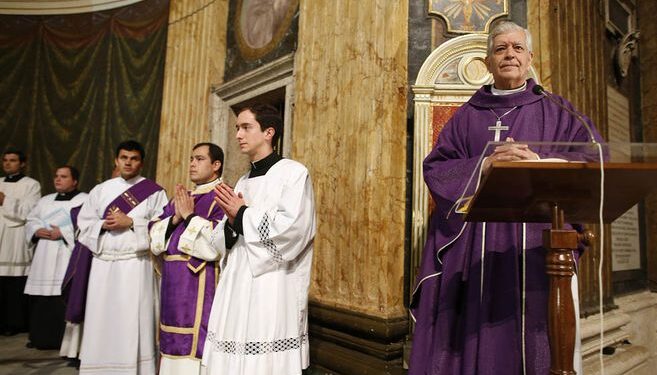 El cardenal Jorge Urosa fue hospitalizado con covid-19