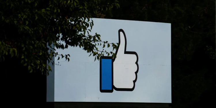 Facebook retrasa el regreso a la oficina hasta 2022 por la variante Delta