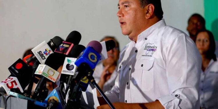 Bertucci pide apuntar a una Unidad Superior: Es momento de crear alianzas robustas entre los factores democráticos