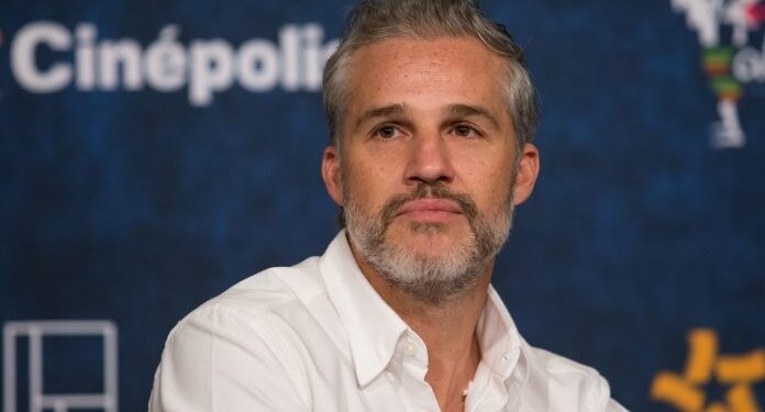 Actor Juan Pablo Medina pierde una pierna por una trombosis