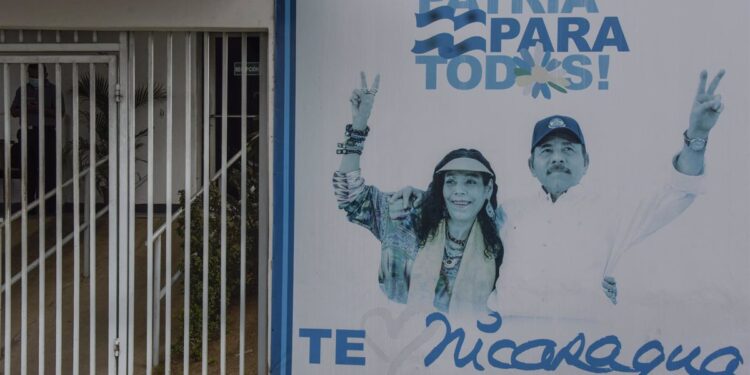 EEUU impone restricciones de visado a 50 familiares directos de altos funcionarios del Gobierno nicaragüense