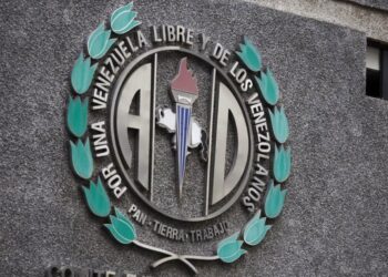 Líderes de AD alacrán y opositora conversan para presentar candidaturas únicas de Acción Democrática