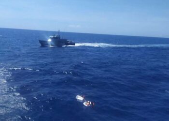 Continúa búsqueda de sobrevivientes de naufragio Higuerote-La Tortuga