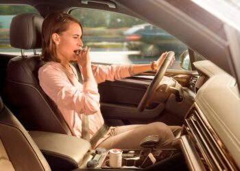 Buscan desarrollar un sistema personalizado con IA para detectar el cansancio al volante