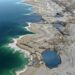 El mar Muerto se encoge y deja al descubierto miles de misteriosos cráteres