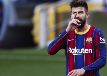 Piqué igualó a Roberto Carlos como el defensor con más goles en Champions