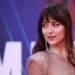 Revelaron que Chris Martin dejó a Dakota Johnson de la peor forma: en su cumpleaños y por WhatsApp