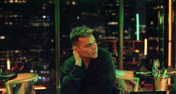 Ricky Martin asegura que no se ha hecho retoques faciales