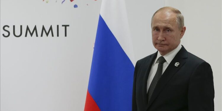 Putin promete que Rusia alcanzará la neutralidad de emisiones para 2060