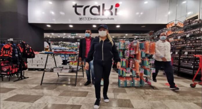 Estiman que el precio del dólar paralelo retrocederá entre lunes y martes