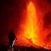 Se derrumbó la cara norte del volcán de La Palma, provocó una nueva erupción de lava y amenaza nuevas zonas urbanas