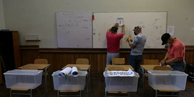 Chile encara las elecciones presidenciales más polarizadas en décadas