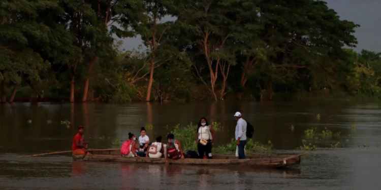 Canal del Dique, un gran cementerio de la violencia paramilitar en Colombia