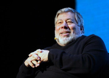 Steve Wozniak dice que no puede diferenciar el iPhone 12 del 13