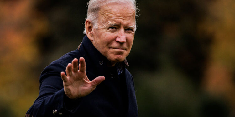 Médicos revelan un pólipo benigno extraído del colon de Joe Biden