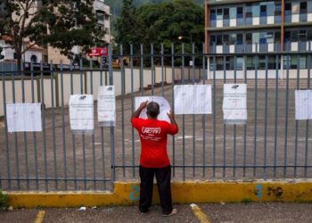 Parlasur constató baja presencia de testigos en elecciones regionales de Venezuela