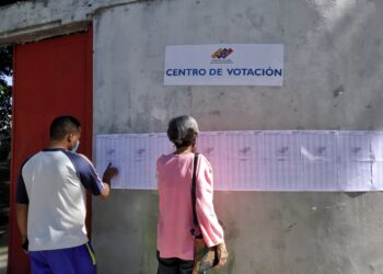 Más del 50% de cuentas en Twitter de organismos rojos tienen campaña electoral