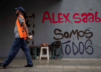 Saab no colaboró con Estados Unidos, asegura la defensa del extraditado