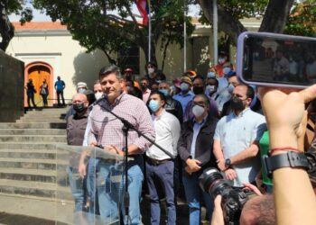 Superlano llama a una protesta en Barinas tras decisión del TSJ