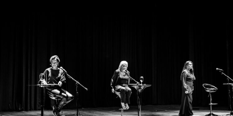 20 años de Monólogos de La Vagina, 20 años de denuncias al maltrato a la mujer