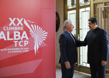 Maduro regresa a Cuba para participar en la Cumbre del ALBA